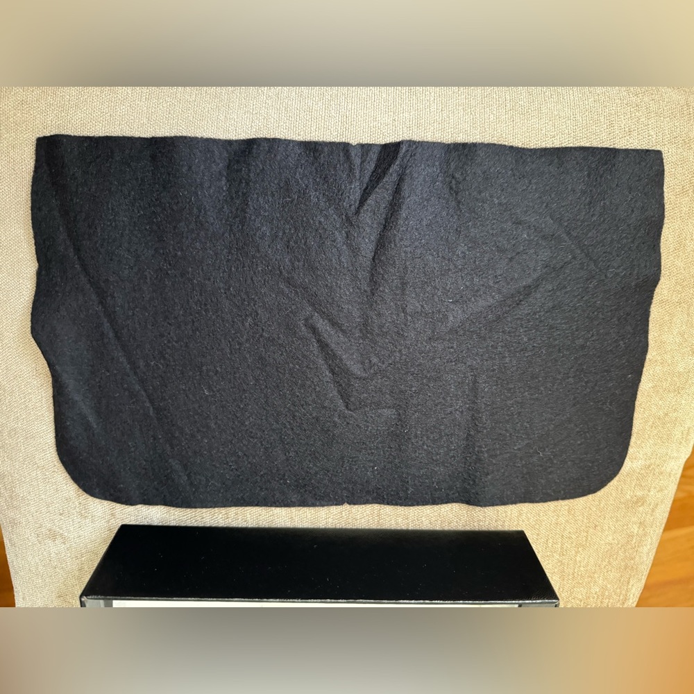 CHANEL - Mademoiselle Yen Lambskin Wallet - EUC   FULL INCLUSION - Picture 9 of 11